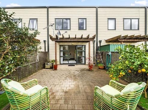 4/15 Harbour View Road, Te Atatu Peninsula