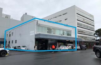 Large first floor office space in central Takapuna