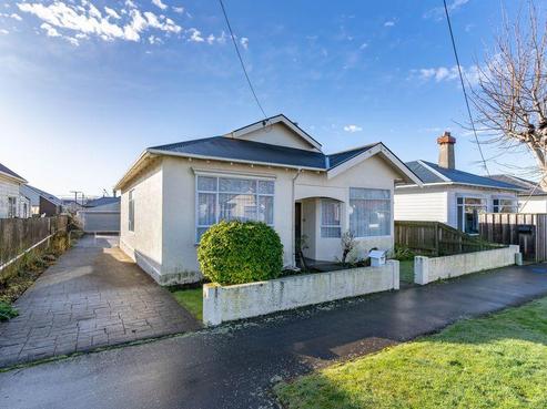 26 Baker Street, Caversham