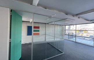 Three Rooms of Modern Office Space in Devonport!