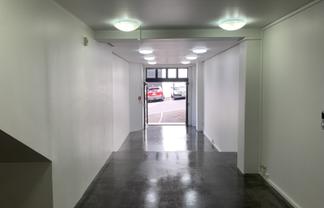 Convenience Retail or Service Salon | 71m2 | CBD