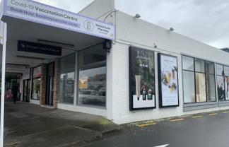 Royal Oak Roundabout Retail | 314m2