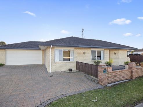 42D Sandspit Road, Waiuku