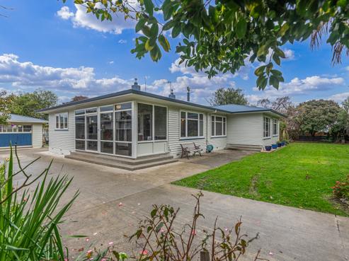 55 West Street, Feilding