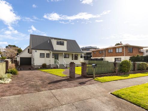82 Barrett Road, Whalers Gate