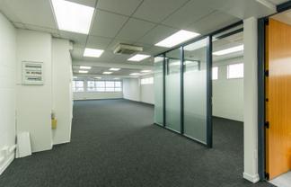 Affordable Takapuna Office - Available Now
