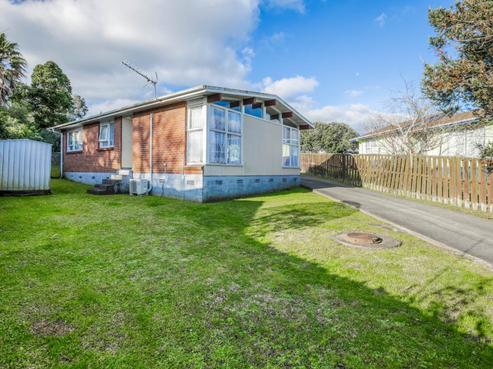 18 Bahama Place, Clover Park