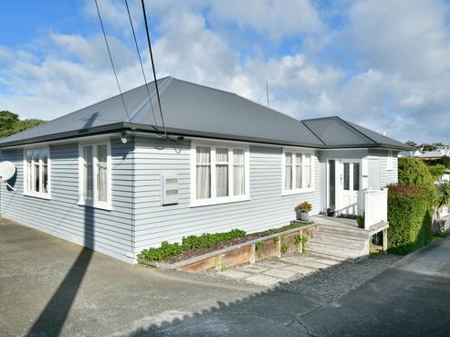 14B Zealandia Road, Manly
