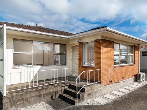 2/39 Eversleigh Road, Belmont