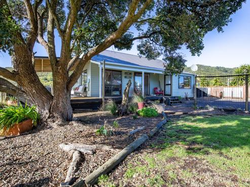 26 Cordyline Road, Port Waikato