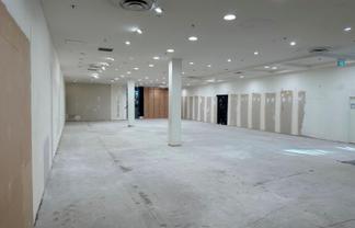 Large Wall Street Mall Retail Opportunity