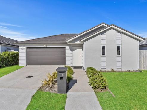 23 Soaring Bird Drive, Takanini
