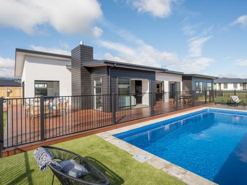 70 Katania Heights, Brightwater