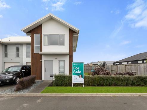 2/25 Hapori Avenue, Baverstock