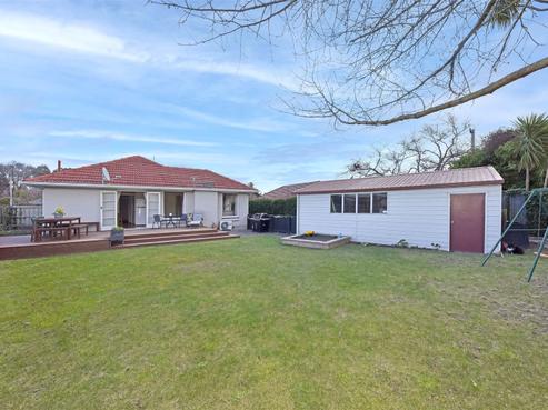 6 Gregan Crescent, Burnside