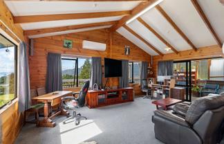 20 Puriri Place, Coromandel