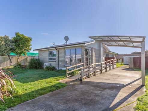 6 Dover Place, Solway