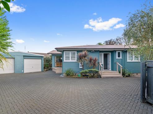 2/213 Tamamutu Street, Taupo