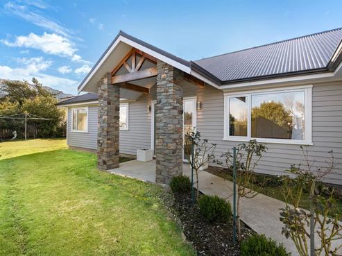 22 Charles Court, Lake Hawea