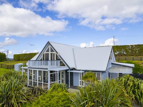 422 Apotu Road, Kauri