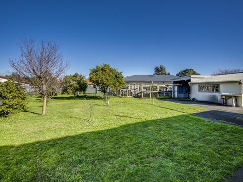 730 Ngaio Street, Mahora