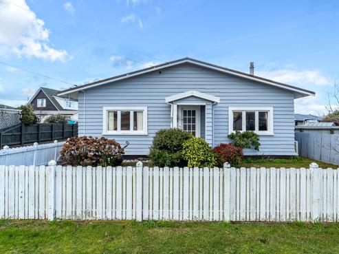 15 North Street, Redwoodtown