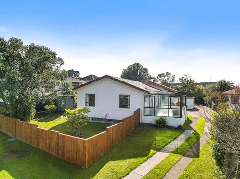 52A Albatross Road, Red Beach