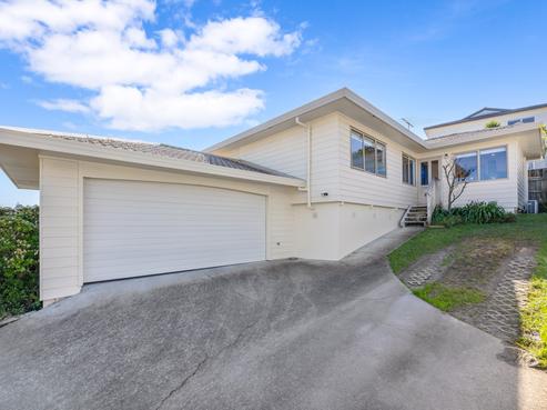 2/6 Knott Road, Stanmore Bay