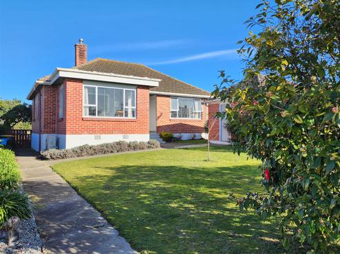 21 Forth Street, Marchwiel