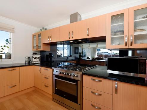 8 Reserve Lane, Brightwater