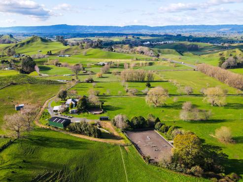823 State Highway 1, Tirau