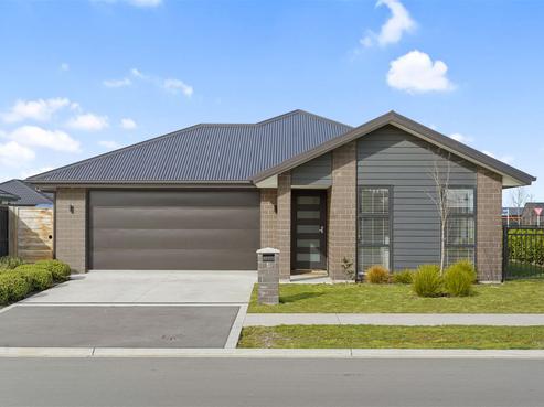 2 Tobollie Drive, Rolleston