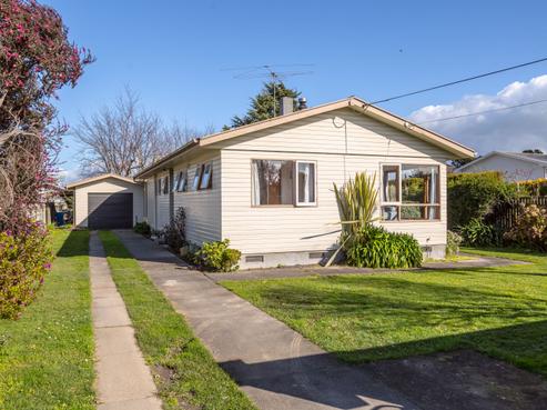 20 Dublin Street, Martinborough