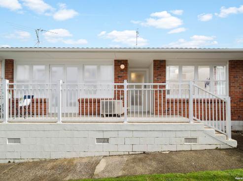 2/3 Penzance Road, Mairangi Bay