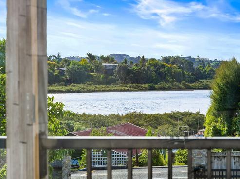 1 The Terrace, Herald Island