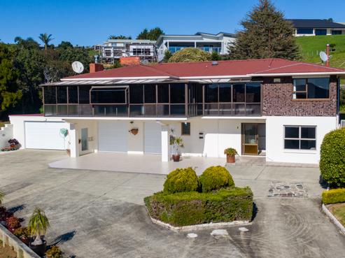 4 Thompson Place, Cable Bay