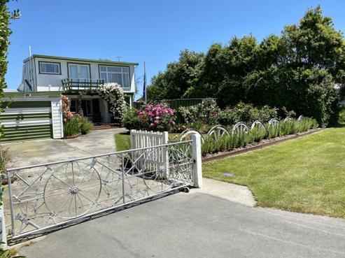 34 Pacific Drive, Southbridge