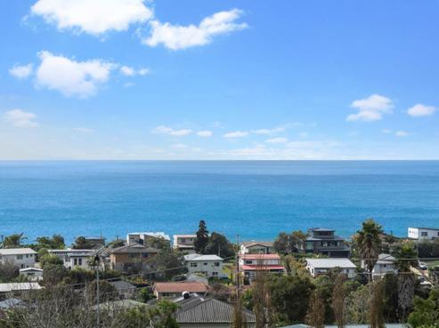 12 Brightside Road, Stanmore Bay