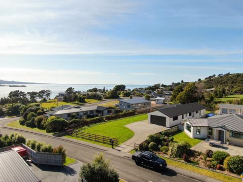 5 Mcdonald Place, Collingwood