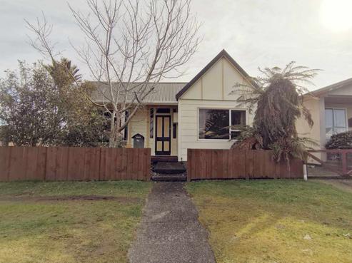 73 Bealey Street, Hokitika