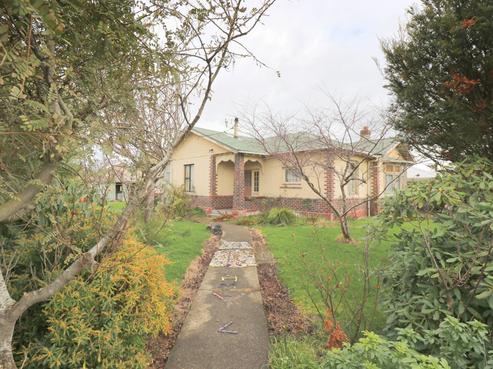 85 Tramway Road, Strathern