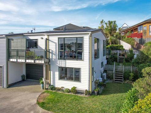29A Pelorous Street, Paparangi