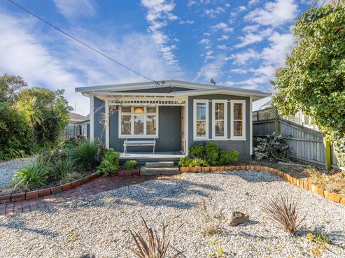 207 Pine Avenue, South New Brighton