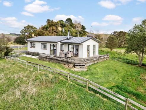 1162 Churchill Road, Pukekawa