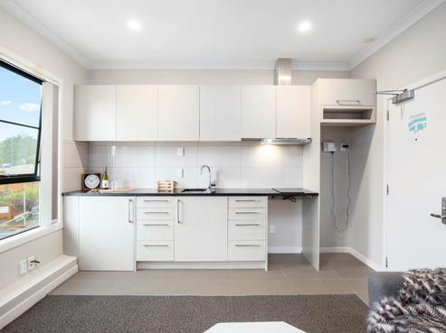 9/5 Massey Avenue, Pukekohe