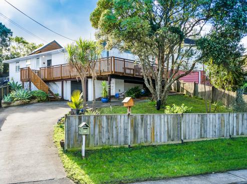 24A Alamein Avenue, Belmont