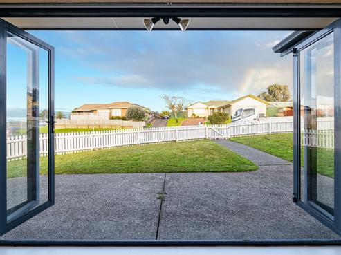 1 Northridge Terrace, Massey