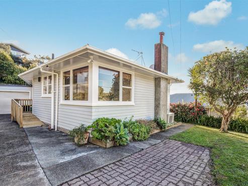 45 Catherine Crescent, Paparangi