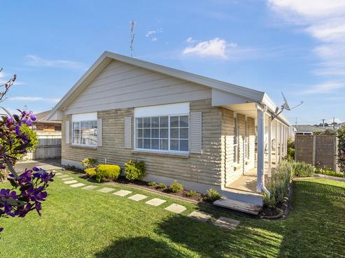 32A Edward Avenue, Orewa