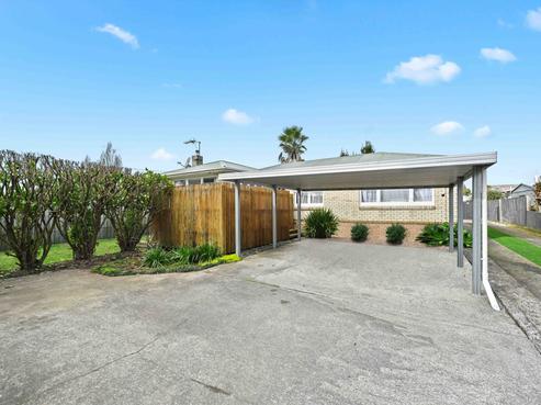 14 Greta Street, Glenview